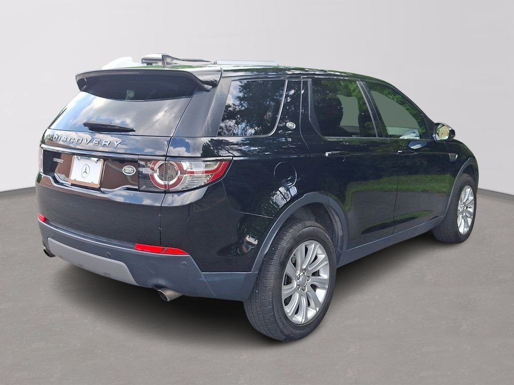 Used 2018 Narvik Black Land Rover SE image 4
