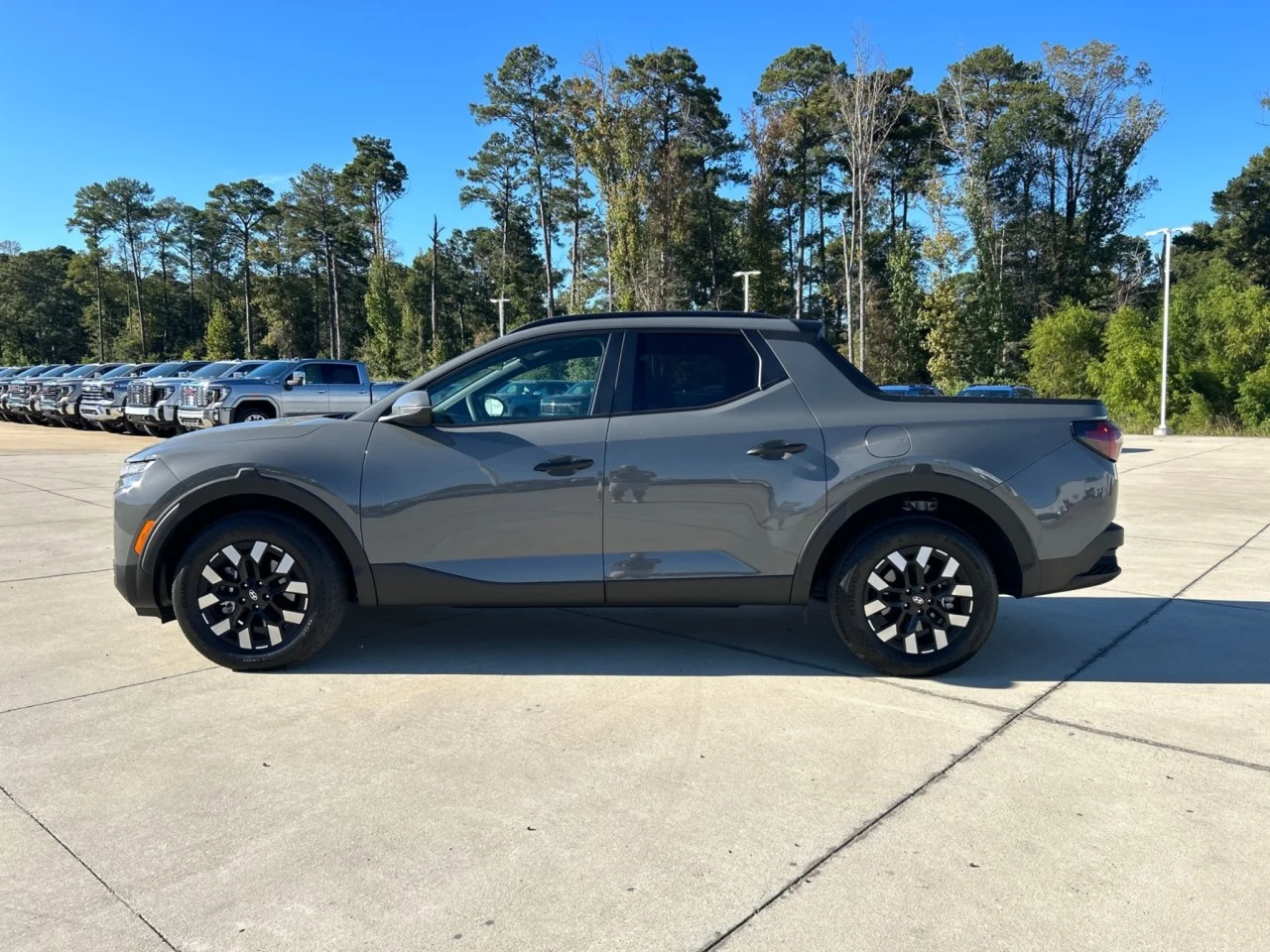 Used 2026  Hyundai SEL image 6
