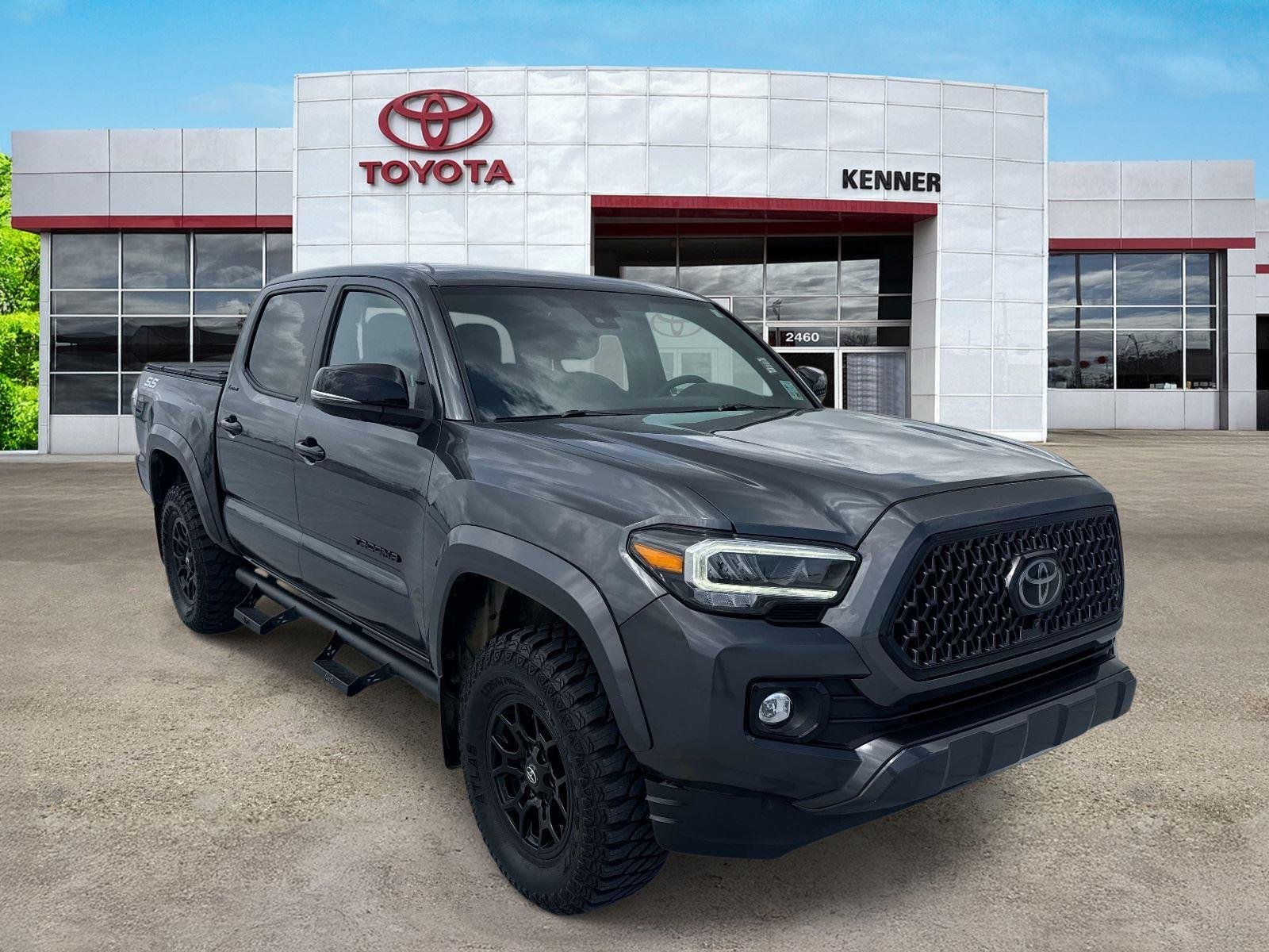 Used 2022 Magnetic Gray Metallic Toyota Limited image 1