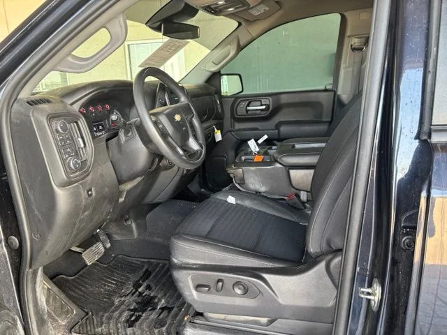Used 2023 Gray Chevrolet Custom image 8