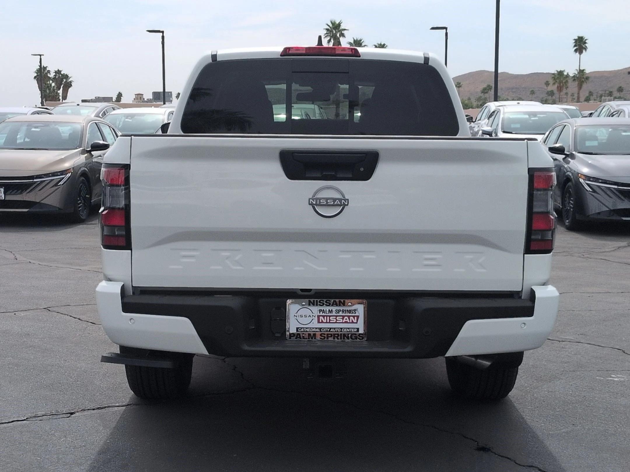 New 2026 Glacier White Nissan SV image 4