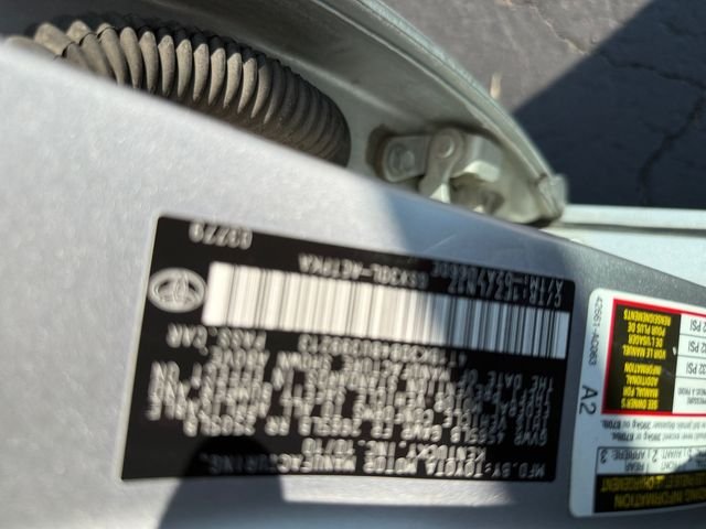 Used 2011 Silver Toyota Limited image 25