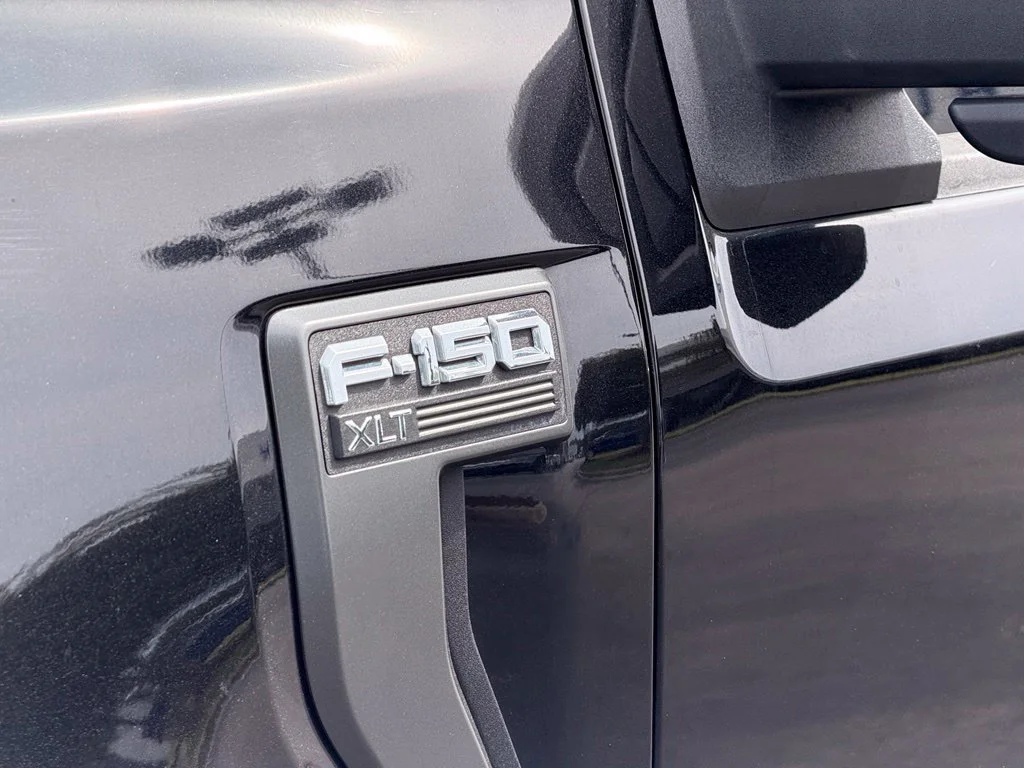 Used 2023 Black Ford XLT image 15