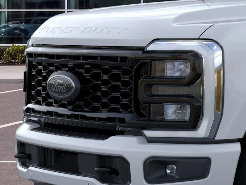 New 2026 White Ford Lariat image 31