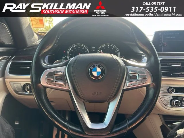 Used 2016 White BMW 750i xDrive image 27