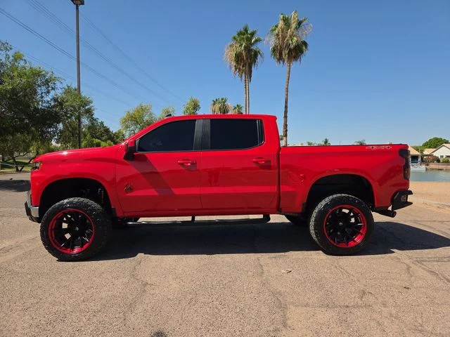 Used 2021 Red Chevrolet LT image 4