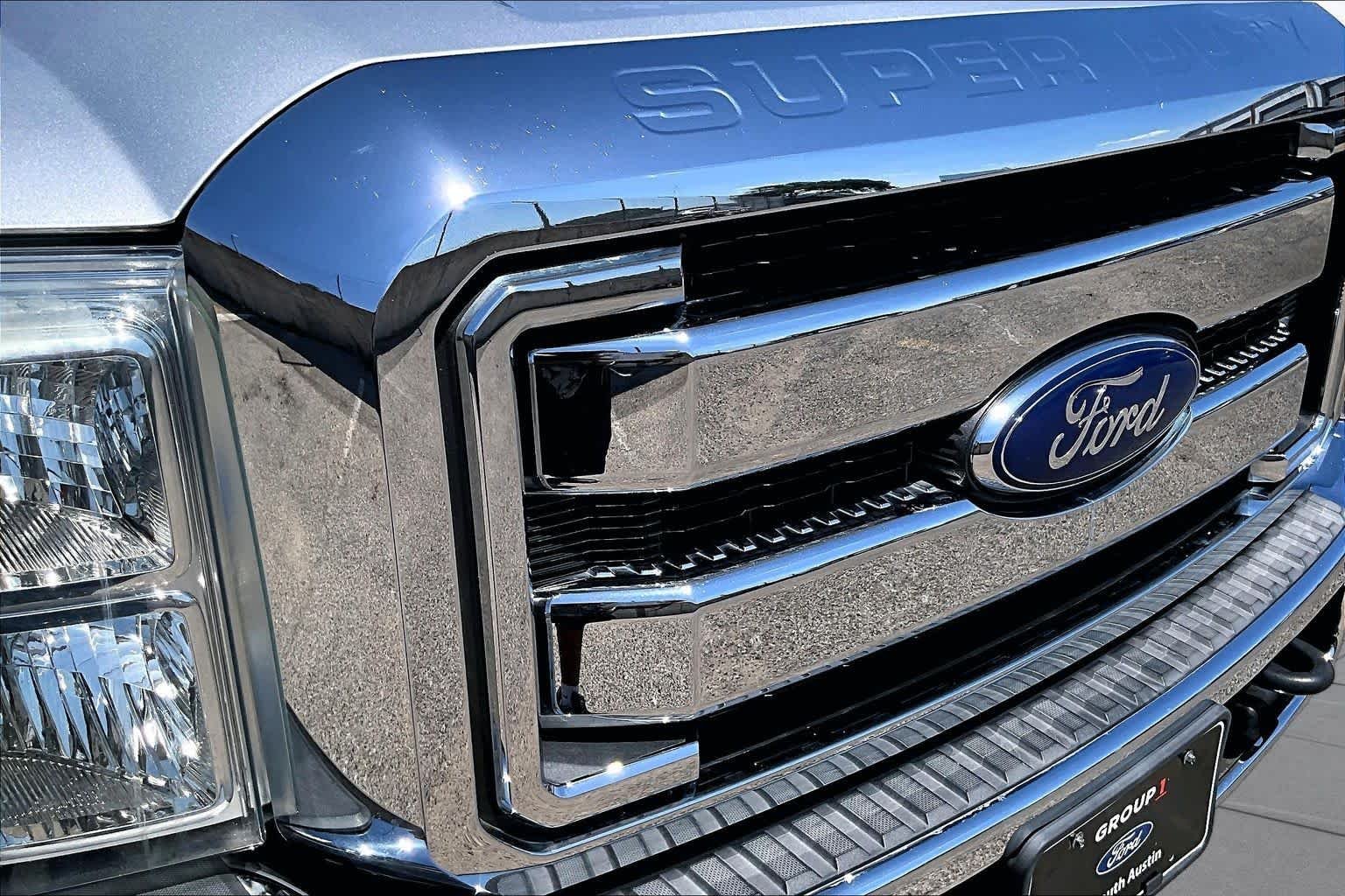 Used 2016 Ingot Silver Metallic Ford Lariat image 32