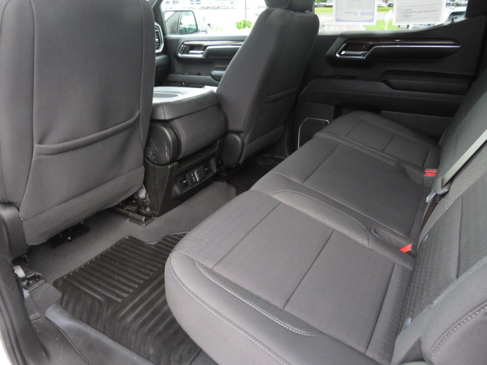 Used 2023 Summit White Chevrolet RST image 23