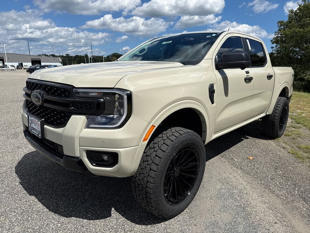 New 2026 Desert Sand Ford XLT image 3