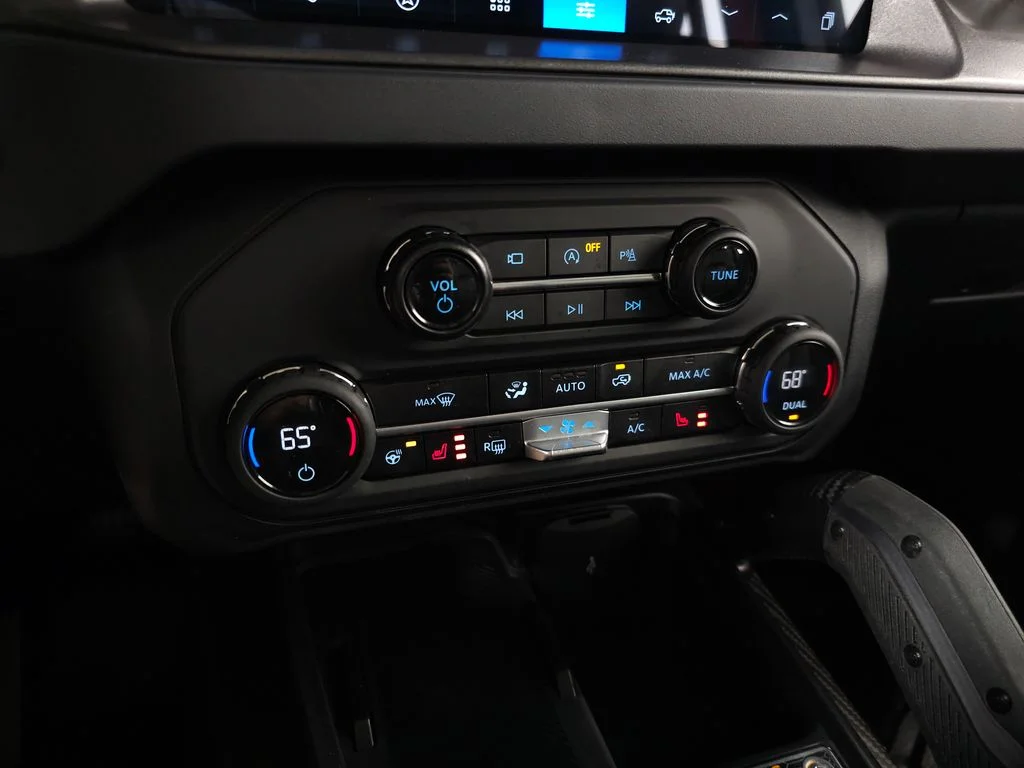 Used 2025 White Ford Raptor image 32