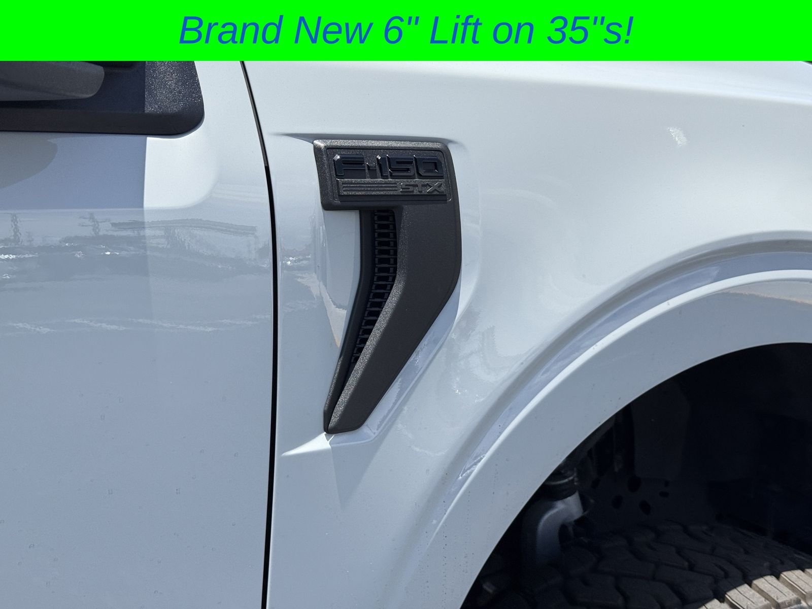 Used 2024 Avalanche Ford STX image 13