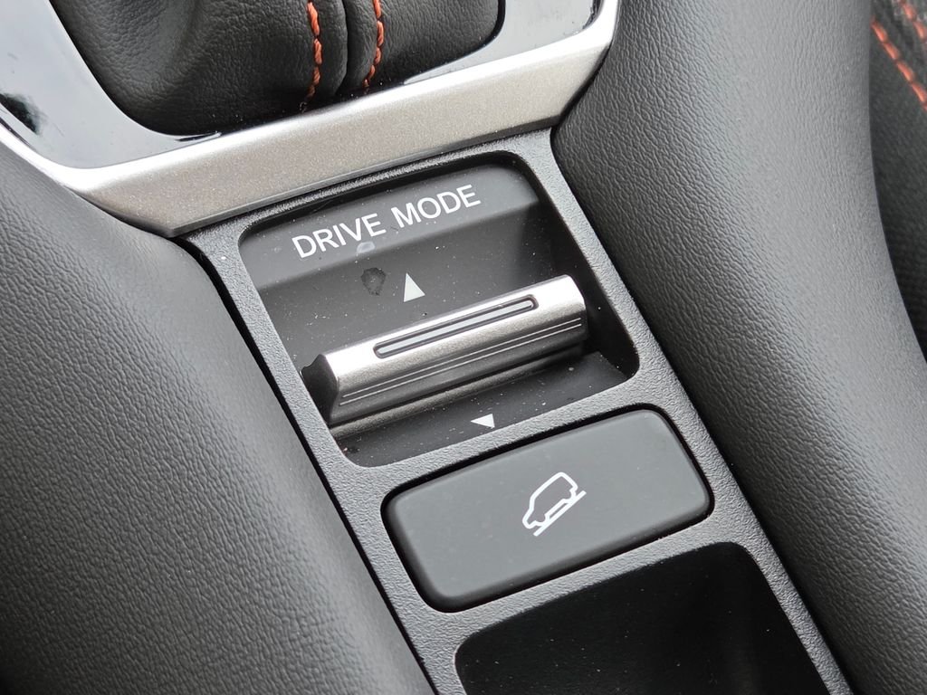 Used 2025  Honda Sport image 32