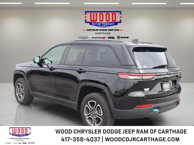 Used 2023 Diamond Black Crystal Pearlcoat Jeep Trailhawk 4xe image 5