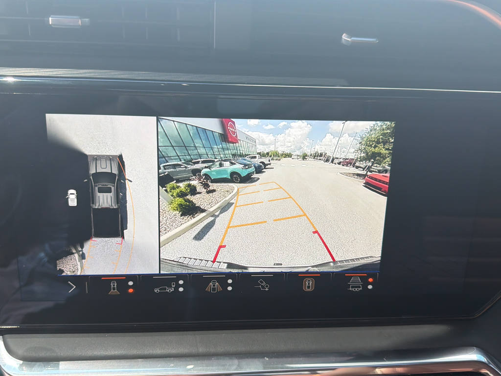 Used 2024 White GMC Denali Ultimate image 42