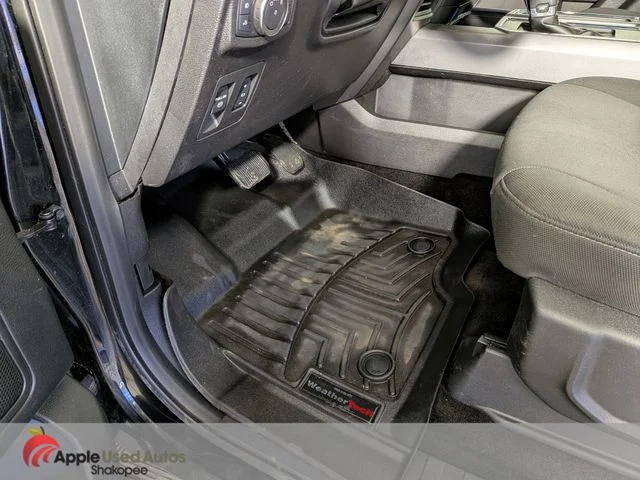 Used 2018 Black Ford XLT image 11