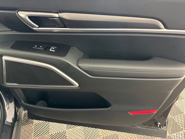 Used 2025 Gray Kia S image 21