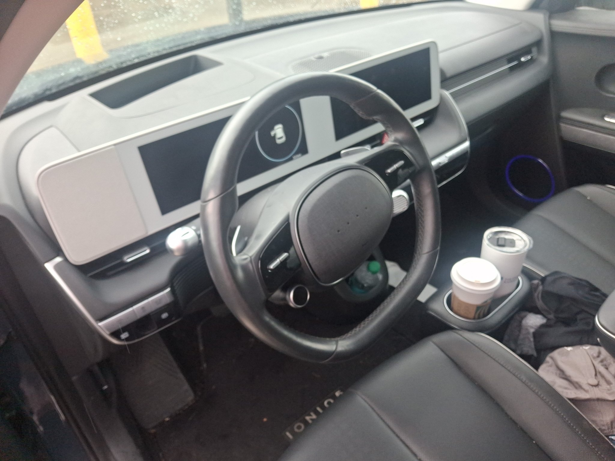 Used 2023 Digital Teal Hyundai Limited image 3