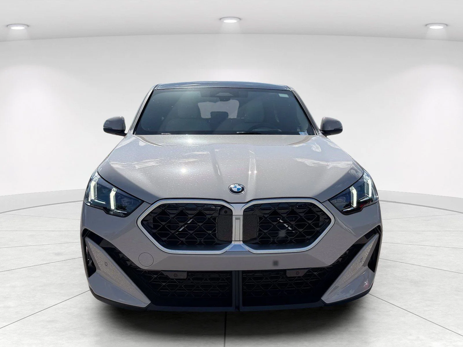 New 2026 Dune Grey Metallic BMW xDrive28i image 2