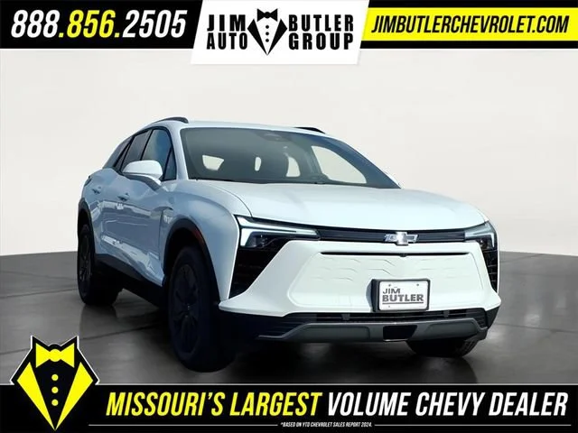 New 2026 Summit White Chevrolet LT image 6