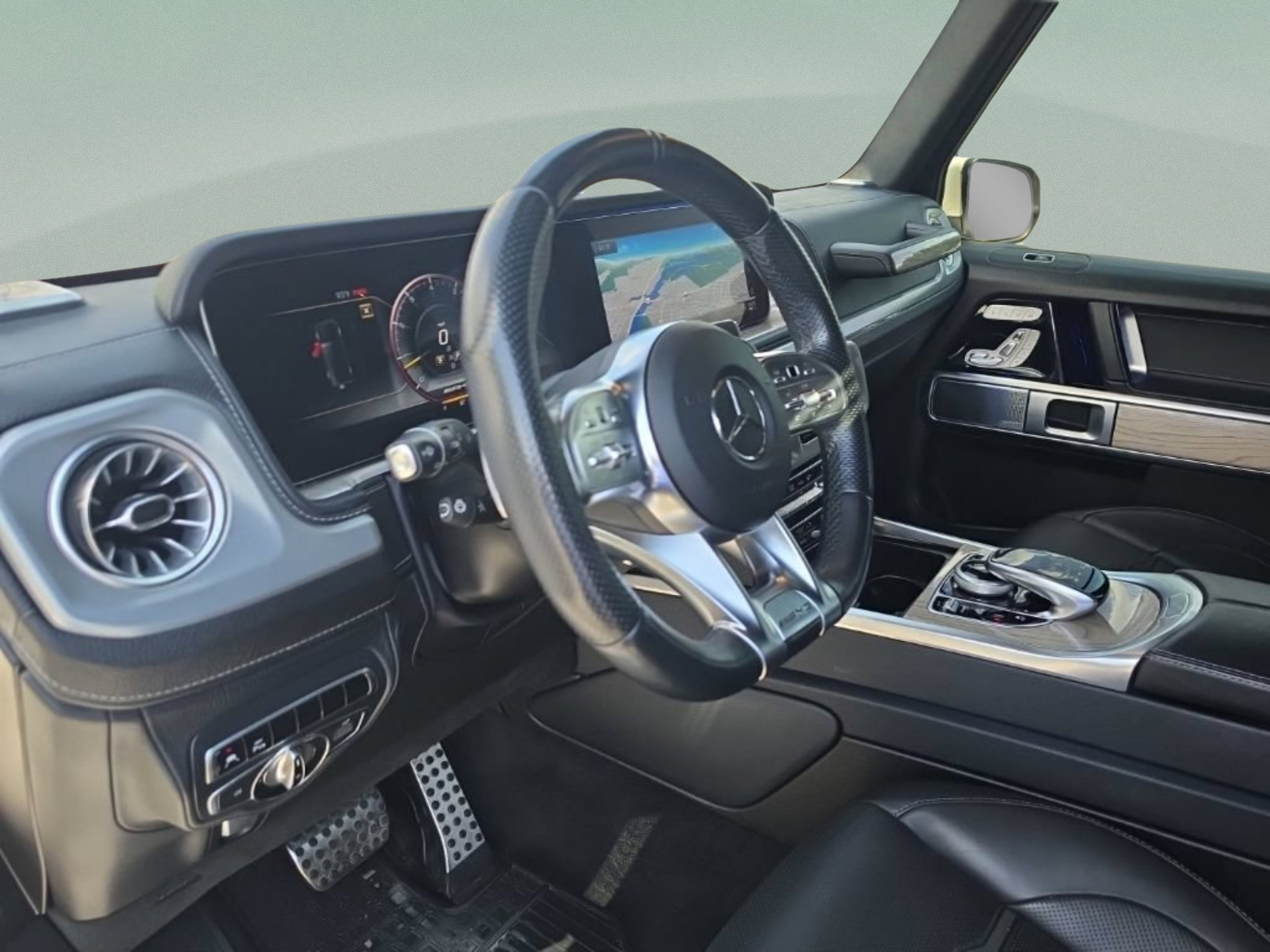 Used 2020 designo Diamond White Metallic Mercedes-Benz G 63 AMG® image 21