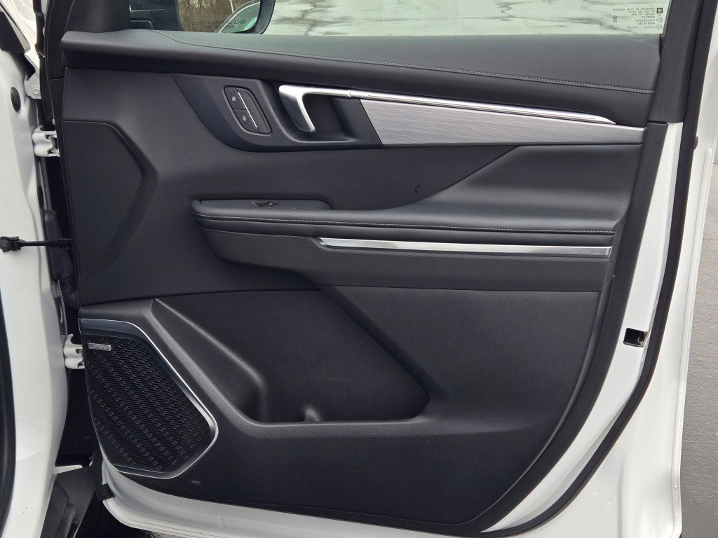 2025 Buick Enclave Preferred - Photo 6