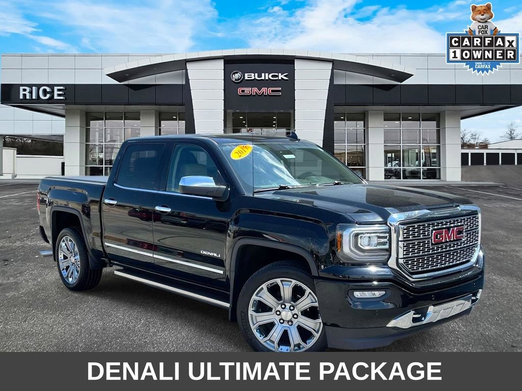 2017 GMC Sierra 4WD Crew Cab Short Box's photo