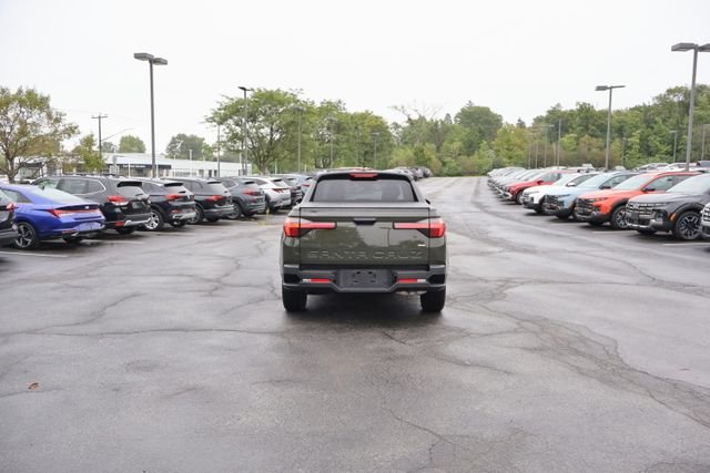 Used 2025 Green Hyundai SEL image 6