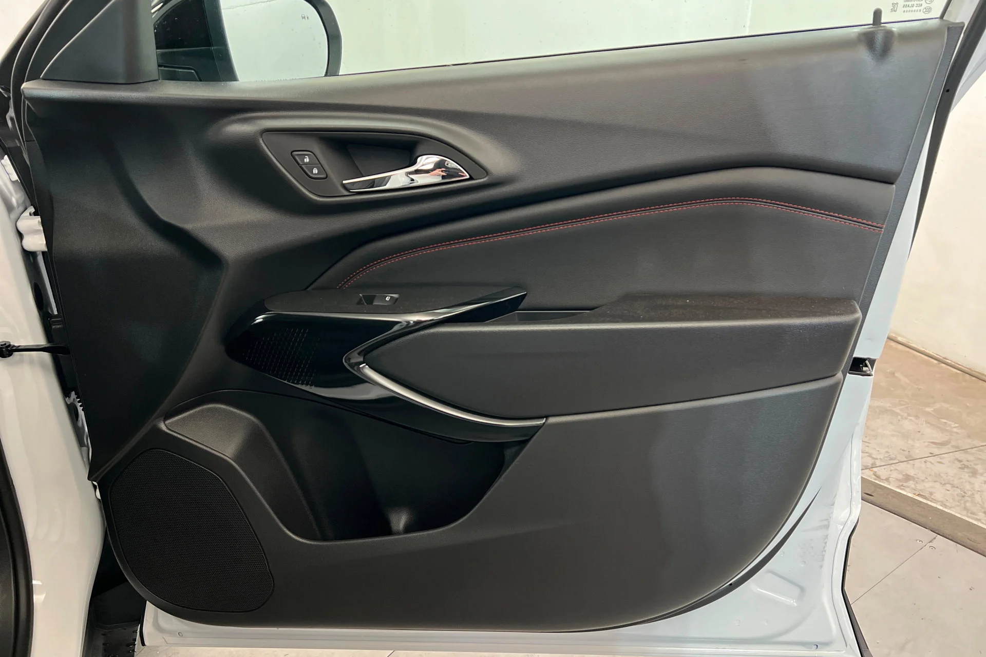 2026 Chevrolet Trax RS - Photo 23