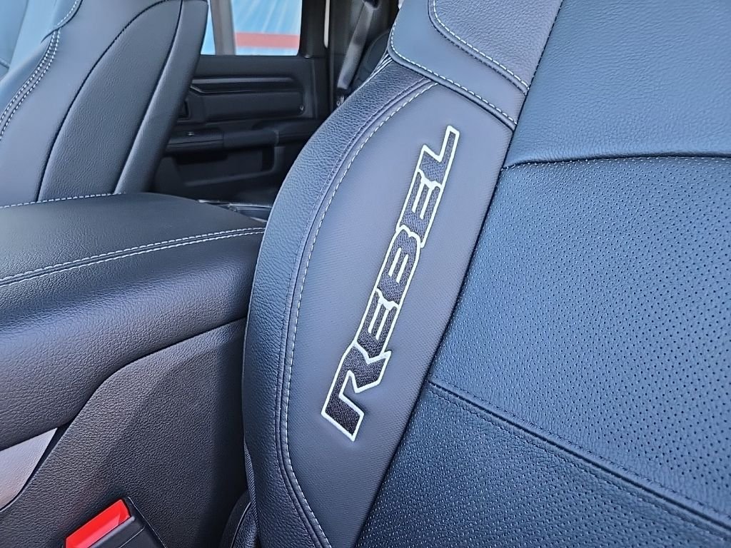 2025 RAM Ram 2500 Pickup Rebel - Photo 45