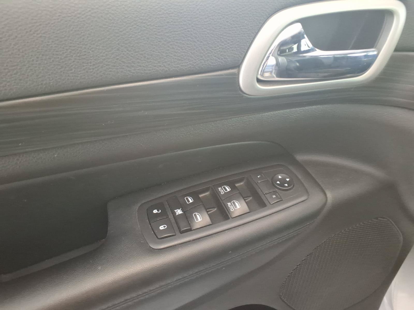 2019 Jeep Grand Cherokee Altitude - Photo 11
