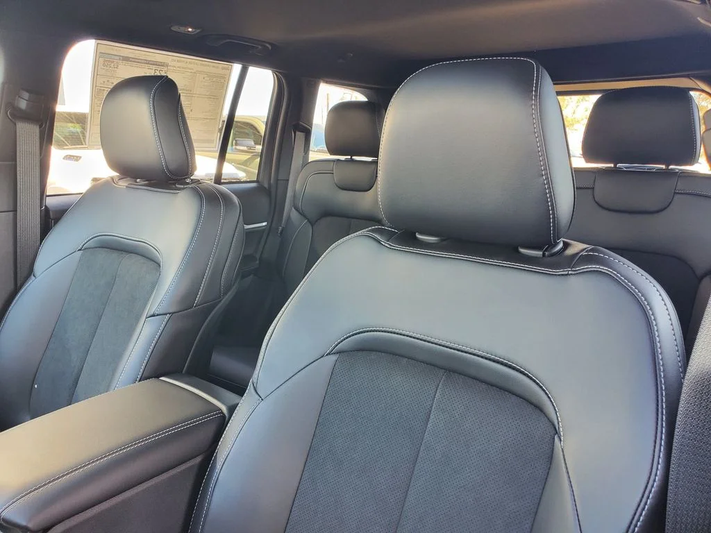 New 2026 Bright White Clearcoat Jeep Altitude image 12