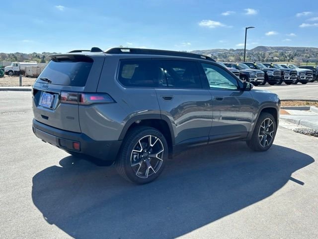 New 2026 Sting-Gray Clear-Coat Exterior Paint Jeep Laredo image 6