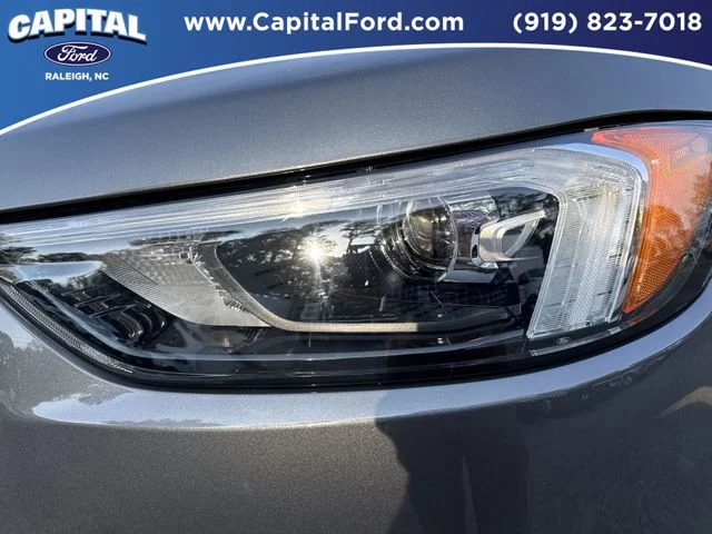 Used 2023 Gray Ford SEL image 11