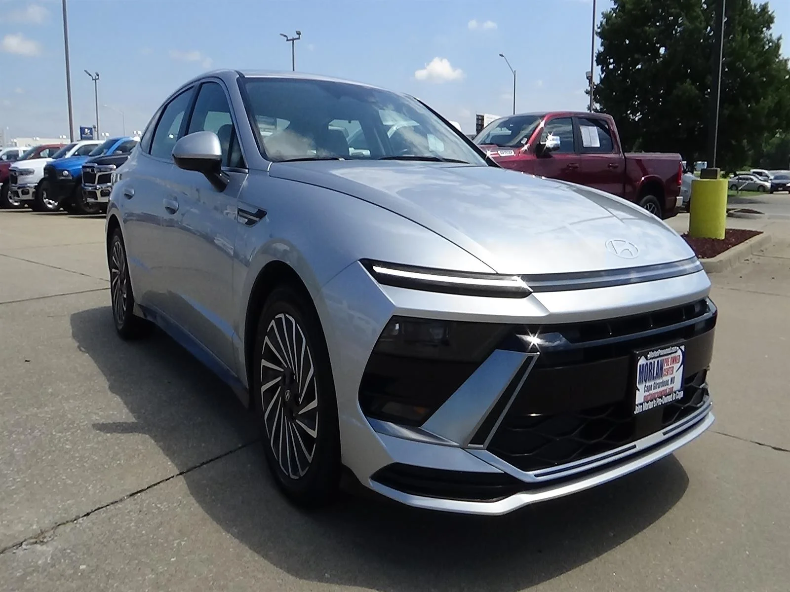 Used 2025 Aero Silver Metallic (t4a) Hyundai SEL image 4