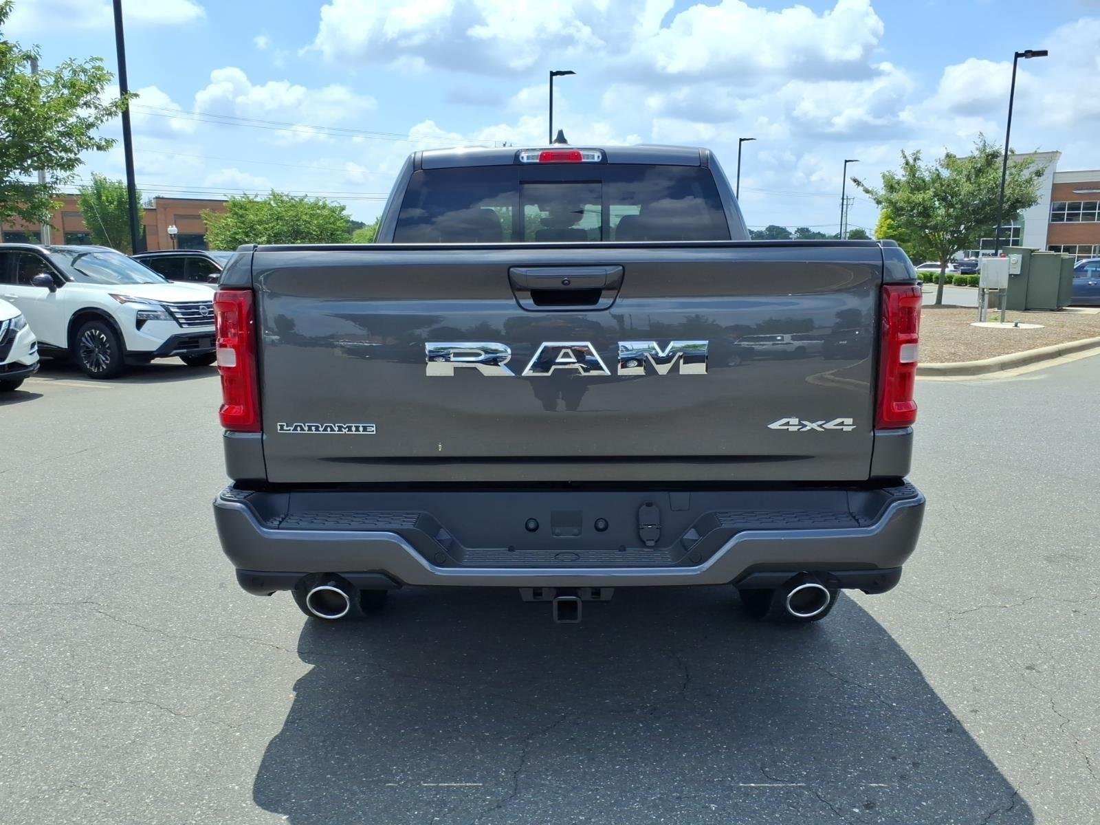 New 2026 Granite Crystal Metallic Clear-Coat Exterior Paint RAM Laramie image 18