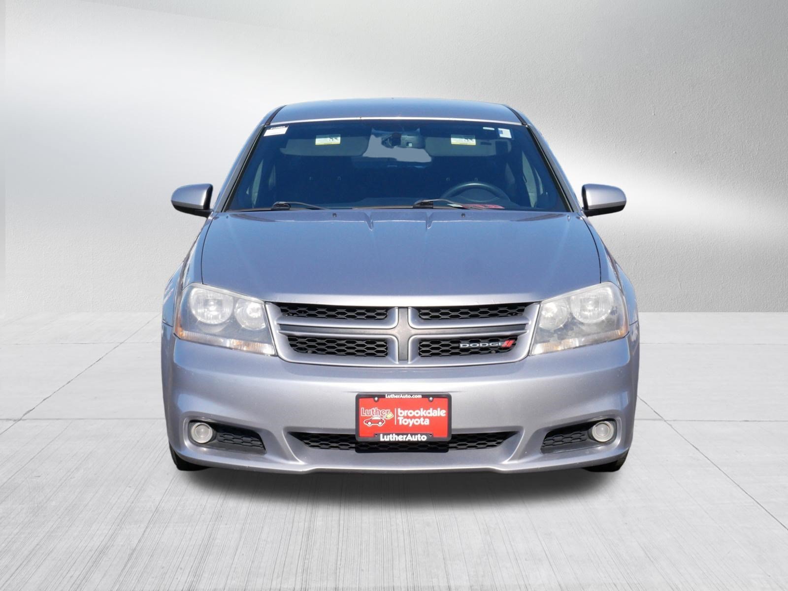 Used 2014 Dodge Avenger SXT with VIN 1C3CDZCB8EN218432 for sale in Minneapolis, MN