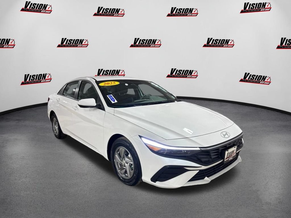Certified Used 2025 White Hyundai SE image 3
