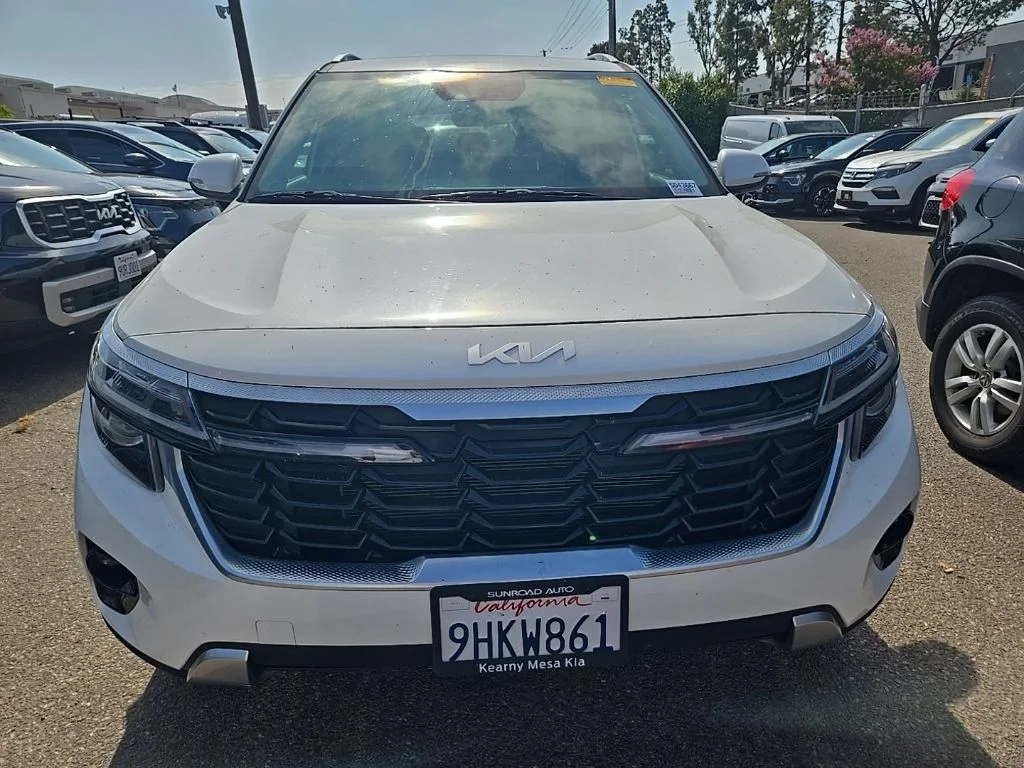 Used 2024 White Kia EX image 2