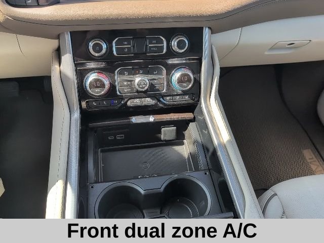Used 2023 Silver GMC Denali image 6
