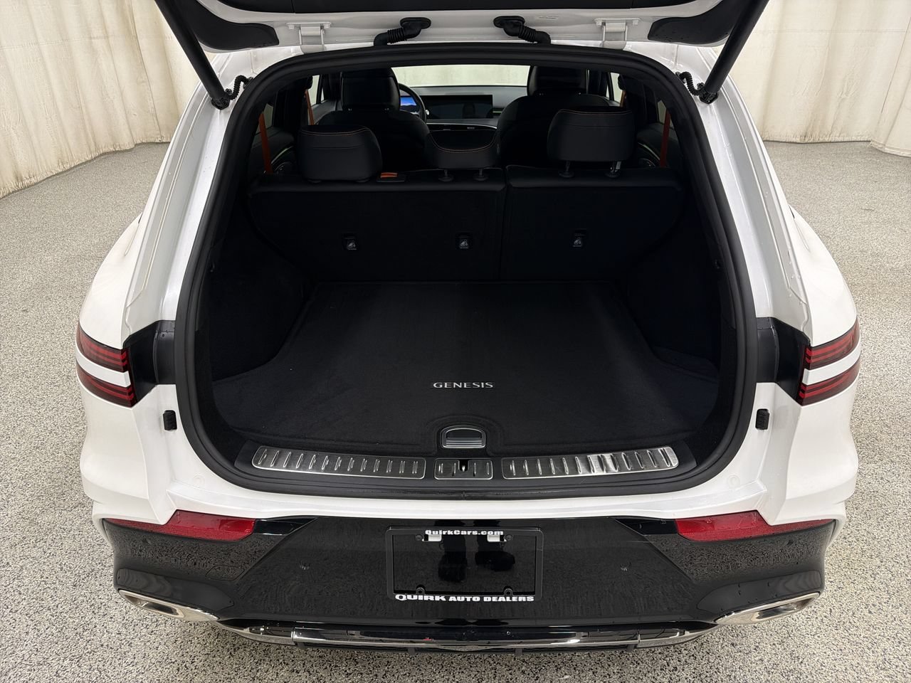 2026 GENESIS GV70 Sport Prestige - Photo 17