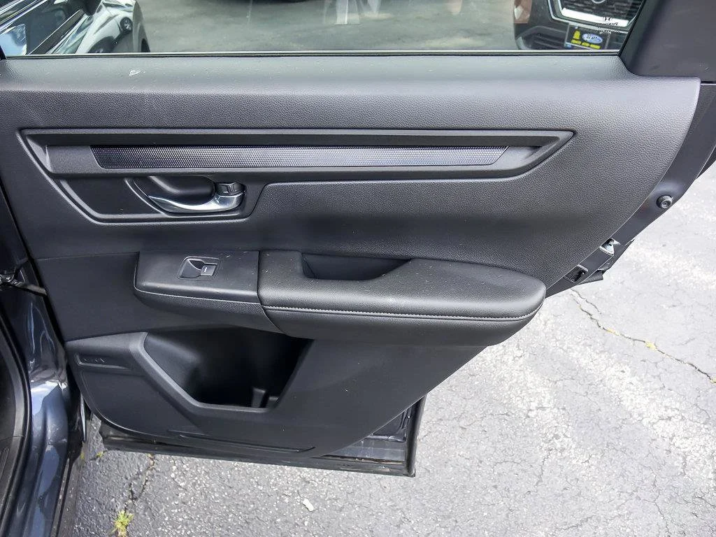 Used 2025 Gray Metallic Honda LX image 28