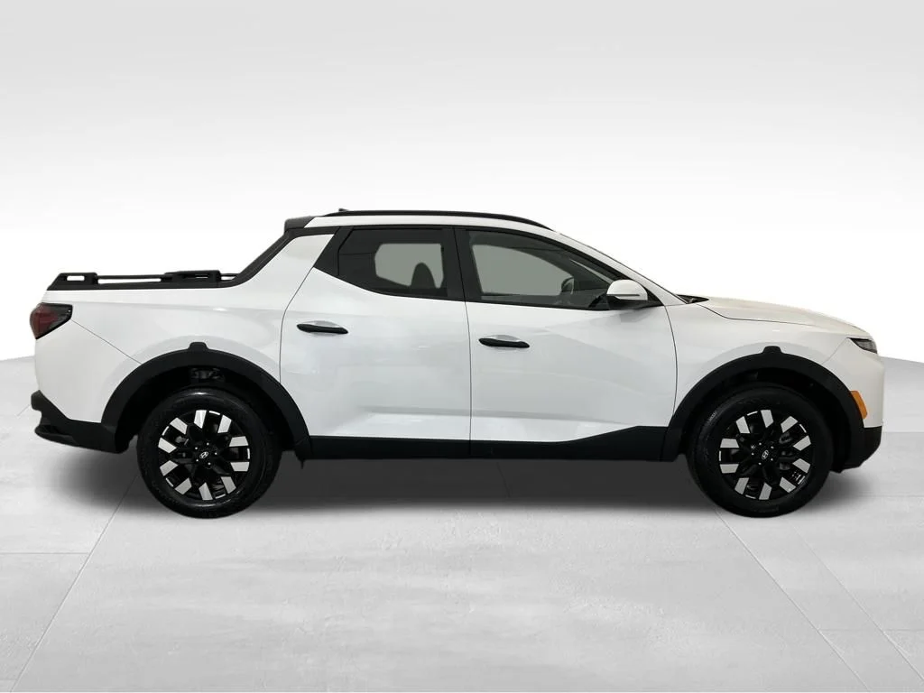 Used 2026 White Hyundai SEL image 8