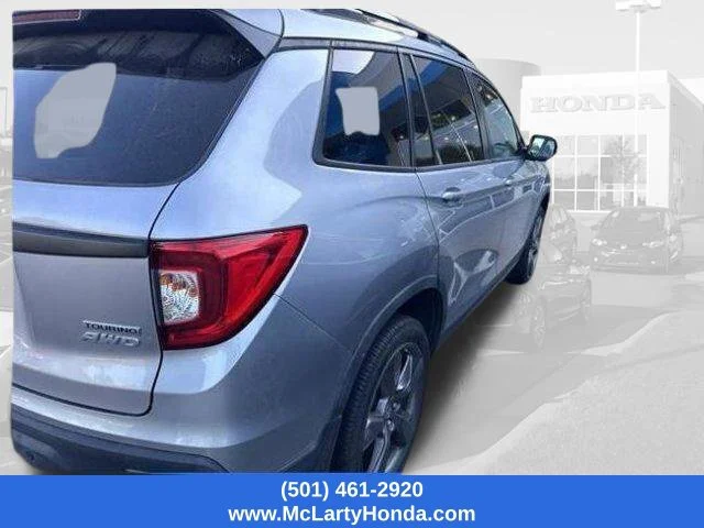 Used 2021 Silver Honda Touring image 2
