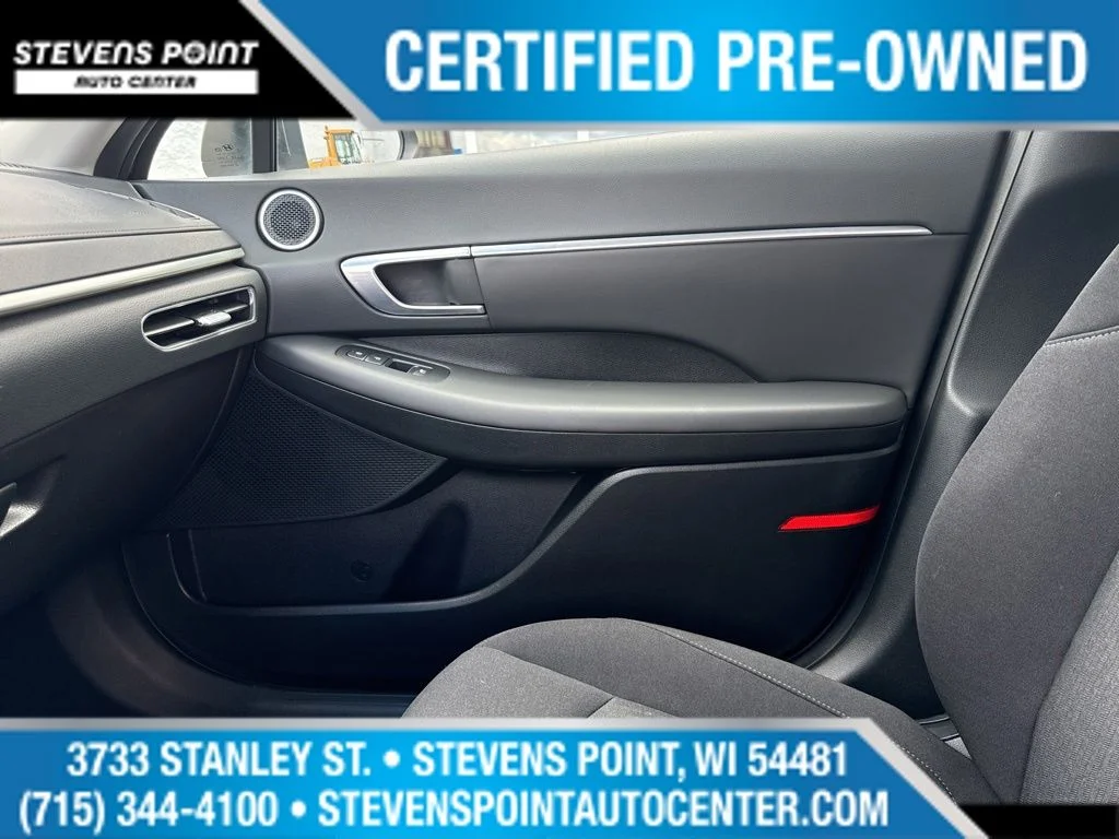 Used 2023 Onyx Black Hyundai SEL image 26