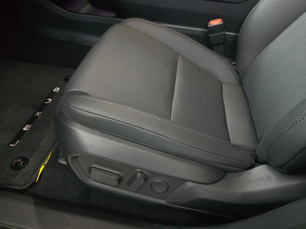 New 2026 Caviar Lexus PREMIUM PLUS AWD image 26