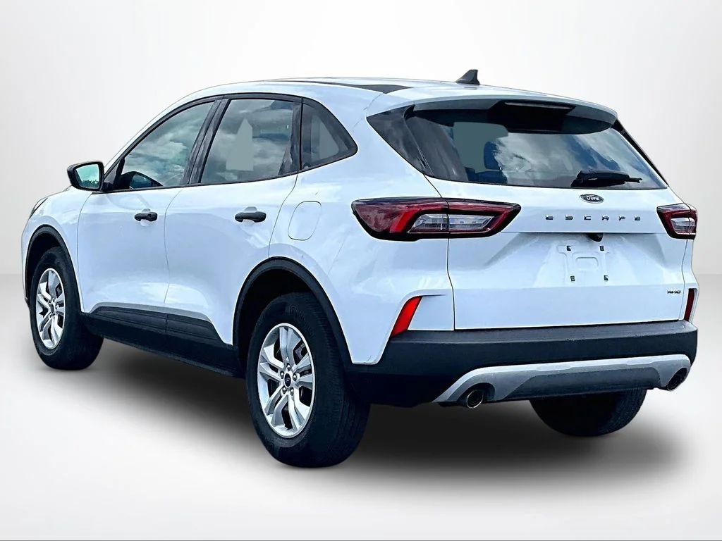 Used 2023 White Ford Base image 12