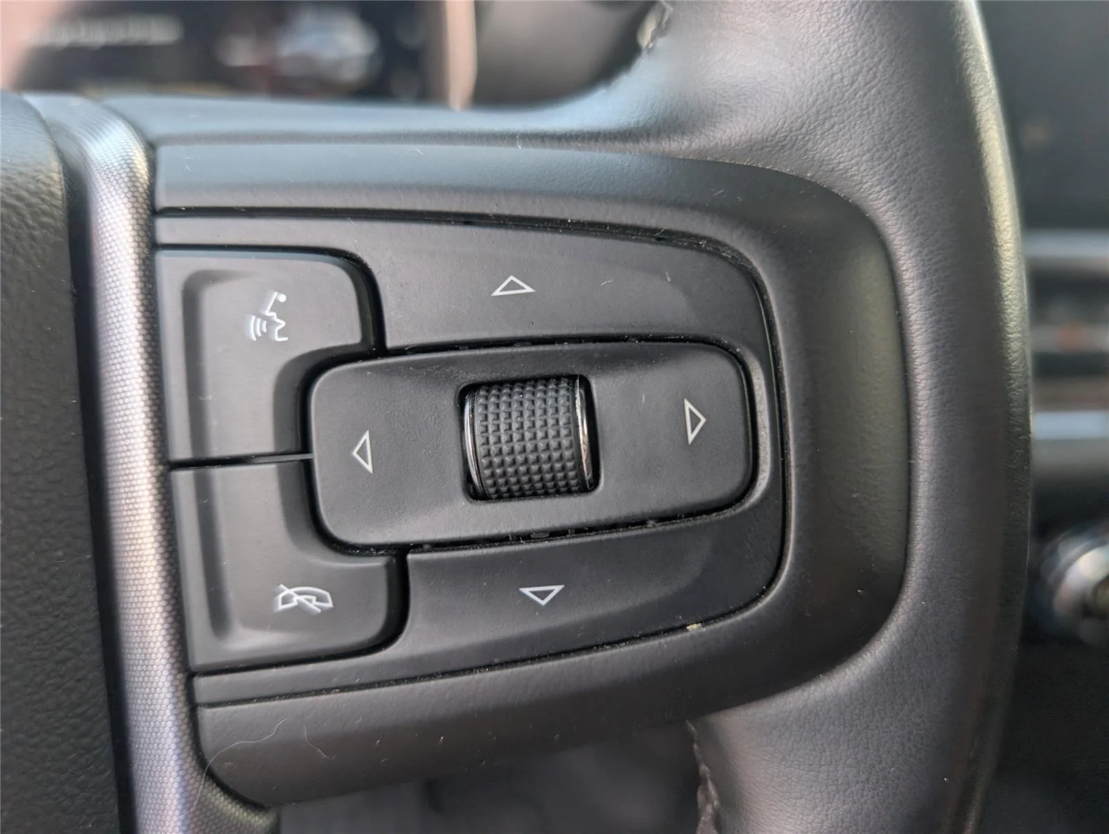 Used 2023 Desert Sand Metallic GMC Elevation image 21