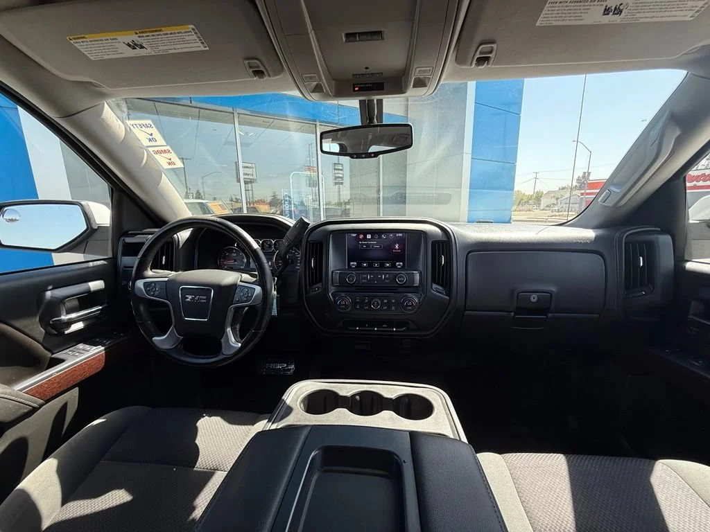 Used 2014 SUMMIT WHITE GMC SLE image 18