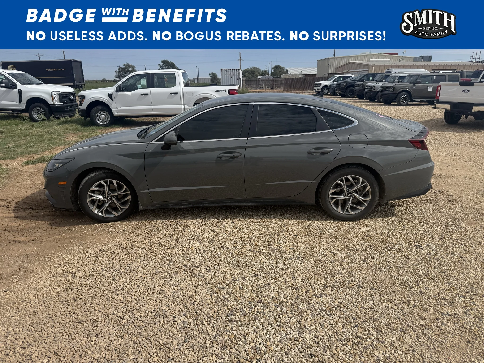 Used 2020 Hampton Gray Hyundai SEL image 7