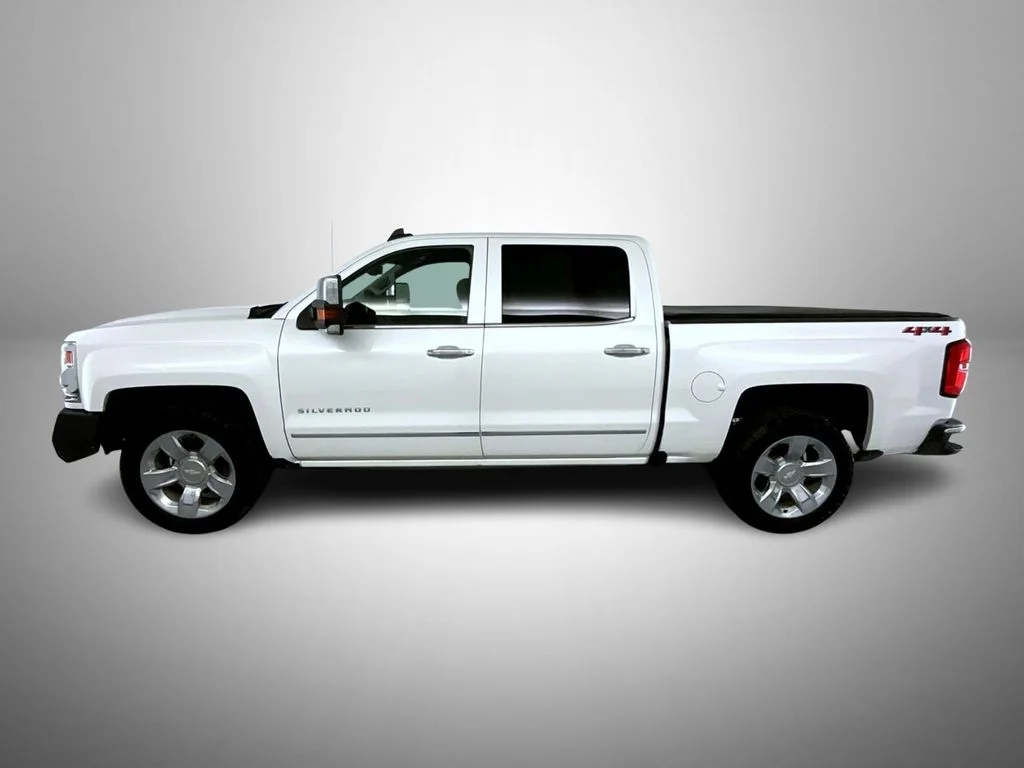 Used 2018 Beige Chevrolet LTZ image 8